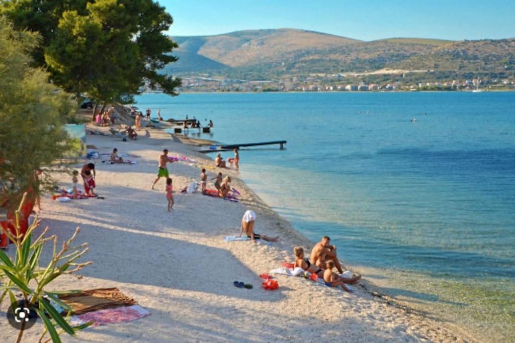 Luxury Villa Lana Apt, Seaview Terrace, Large Outdoor Space, Bbq Trogir Ngoại thất bức ảnh